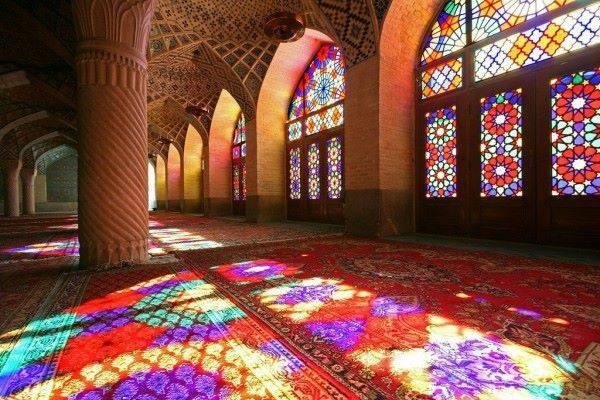 مسجد نصر الملوك بشيراز في ايران #غرد_بصورة