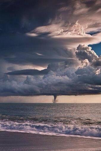 Best storm cloud Photo you will see in your life