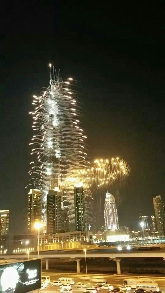 مشهد من احتفال #expo2020 #dubai