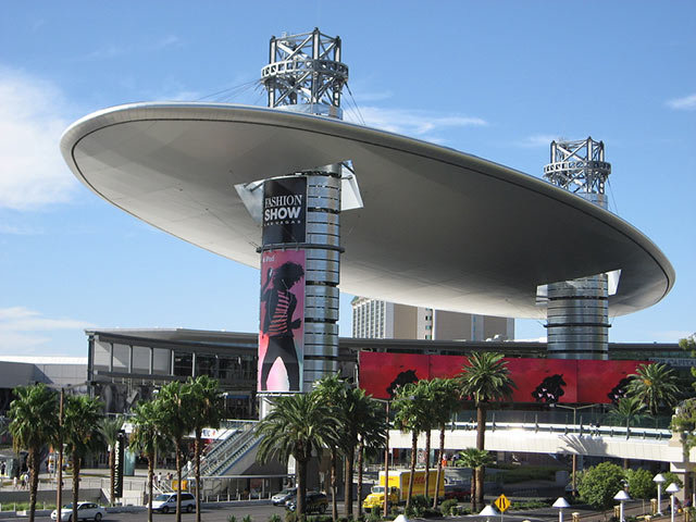 Amazing Buildings - Fashion Show Mall (Las Vegas, USA)