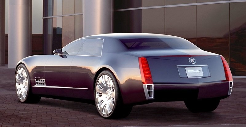Cadillac Sixteen Concept - rear shot
