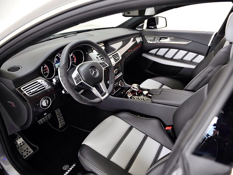 Mercedes-Benz Brabus CLS63 AMG Shooting Brake 4Matic 850 6.0 Biturbo - interior shot