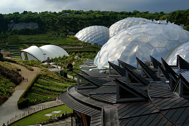 Amazing Buildings - Eden project (United Kingdom)