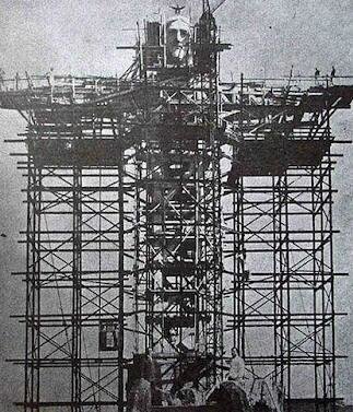 Construction of Christ the Redeemer in Rio de Janeiro, Brazil
