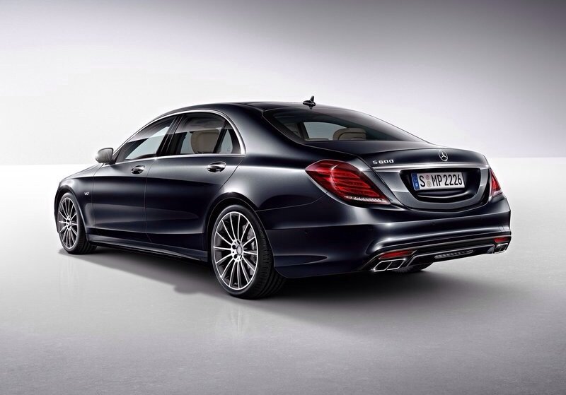 Mercedes-Benz S600
