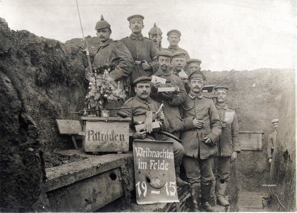 Christmas in the Trenches, 1915