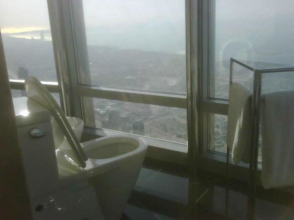 How it would feel to do it on the 155th floor of Burj Khalifa #Dubai