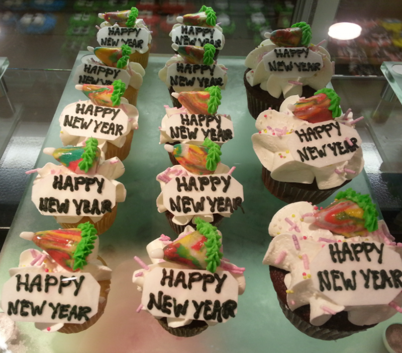 New Year #Cupcakes in Khaldieh Mall #AbuDhabi 