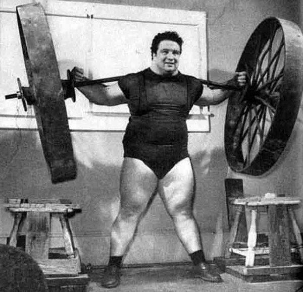 Paul Anderson backlifting 2,840kg (6270 lbs); the greatest weight ever lifted by a human being.