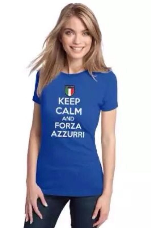 مشجعات ايطاليا keep calm 