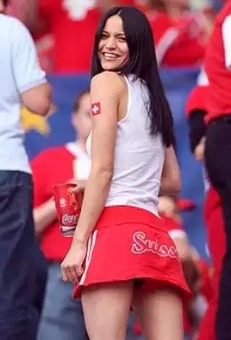 مشجعات كرة قدم #كأس_العالم