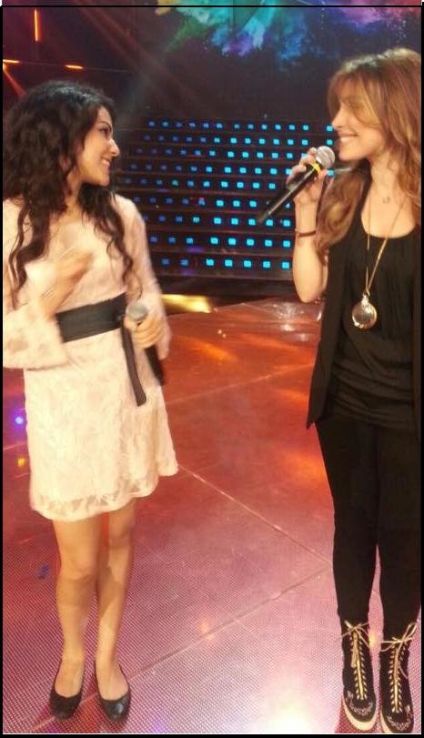 صورة #ابتسام مع يارا علی المسرح اثناء التدريبات #ستار_اكاديمي #StaracArabia #خلي_نجمك_يلمع