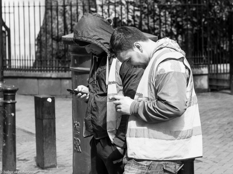 photographer Babycakes Romero Documents the Death of Conversation - Photo 4
