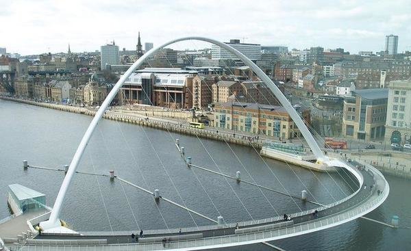 #جيتس_هيد #جسر الألفية في #إنجلترا أيقونة معمارية رائعة التصميم #ابداع