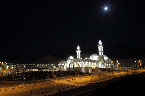 مسجد #الشيخ_زايد هو أول مسجد يحمل اسم #الشيخ_زايد خارج #الإمارات #العقبة #الأردن
