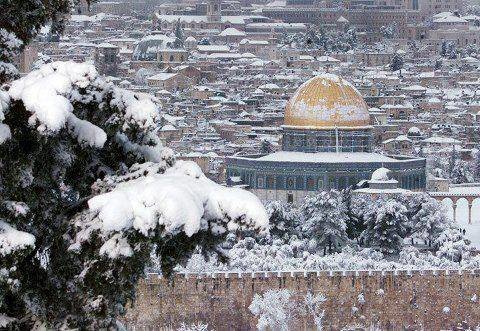 القدس تكتسي بالتلج#جنى