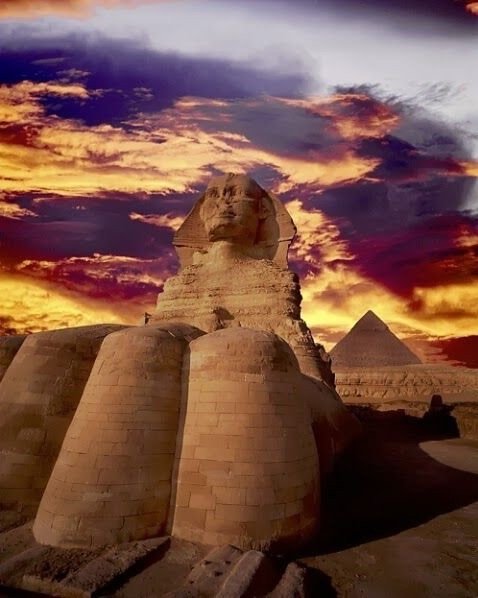 أهرامات الجيزة وأبوالهول في #مصر - صورة ٧