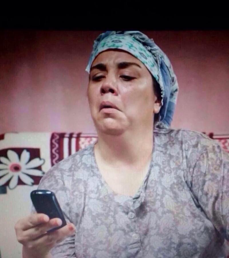 الأمهات لما يجيهم رسالة عالتلفون