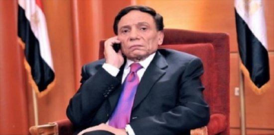 دعوى قضائية تطالب “أستاذ ورئيس قسم” بتعويض 5 ملايين