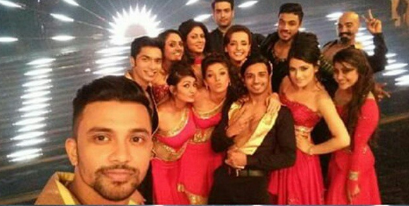 #سنايا معروفه ب #كوشي ببرنامج الرقص#JhalakDikhlaJaa #من_نظرة_الثانية صوره رقم 4