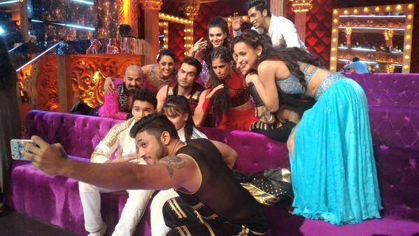 #سنايا معروفه ب #كوشي ببرنامج الرقص#JhalakDikhlaJaa #من_نظرة_الثانية صوره رقم 1