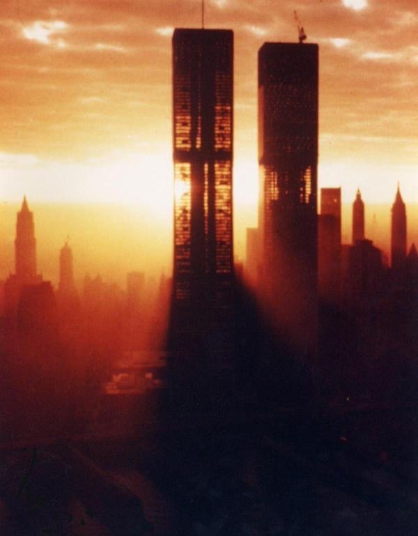 صورة أثناء بناء Twin Towers عام ١٩٧٠ #تاريخ