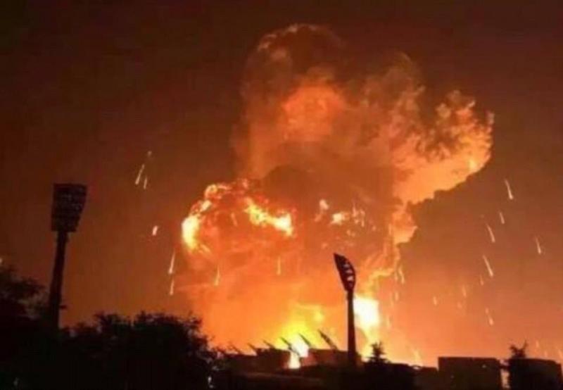 صور انفجار مصنع كيماويات تيانجين في #الصين - صورة ٣