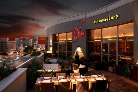 مطعم لا فيلا سنتريا مول، وسط مدينة الرياض، #الرياض 