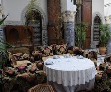 مطعم الياقوت شارع الأمير ساطان بن عبدالعزيز، #الرياض 