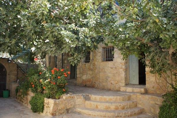 فندق #ضانا في محافظة #الطفيلة جنوب #الأردن -2
