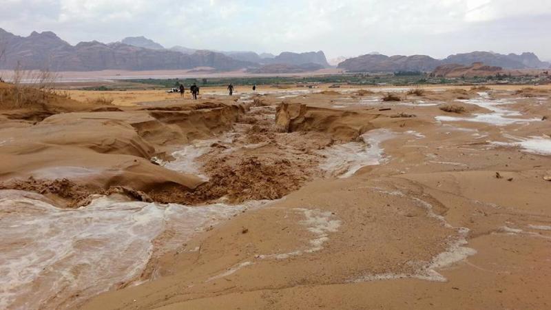 سيول منطقة الديسة في وادي رم #الاردن -5