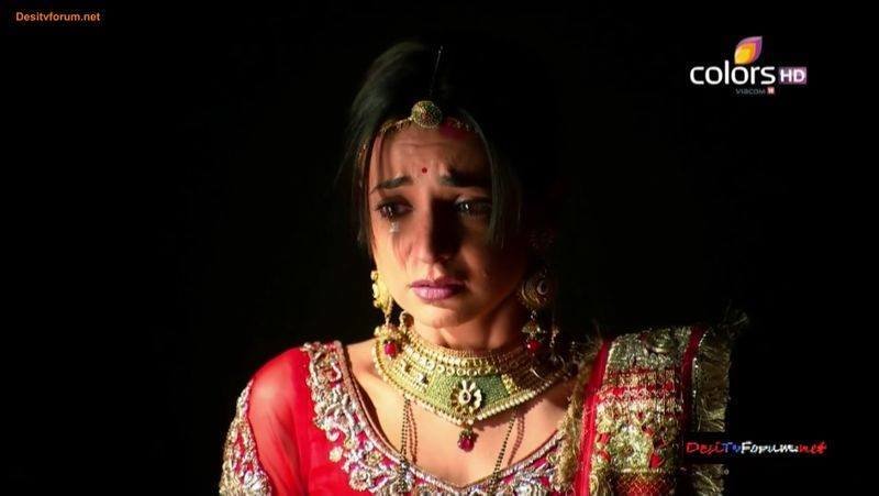سانايا إيراني من مسلسل ‫#حبيبي_دائما -51