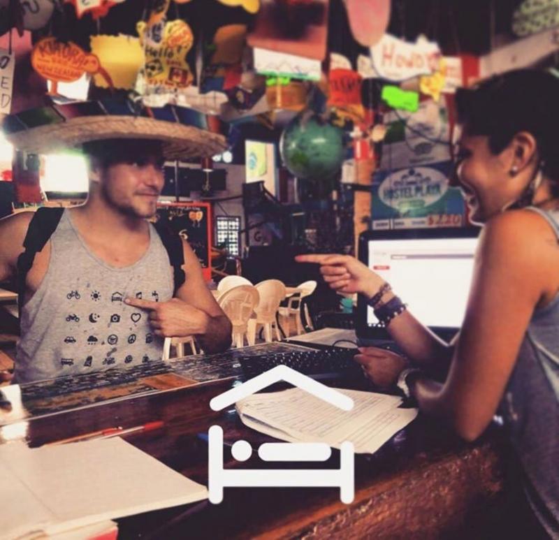 طريقة مبتكرة للسياح عندما لا يتحدثون لغة البلد الذي يزورونه #Iconspeak - صورة ١