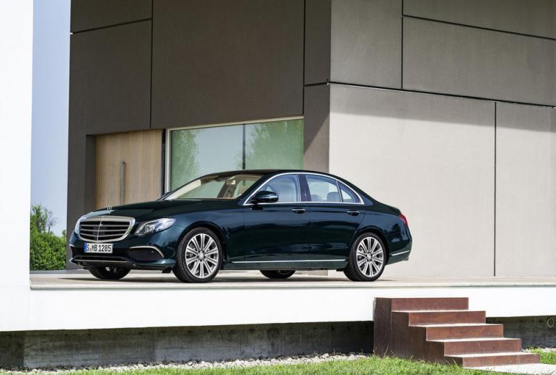 #مرسيدس e-class موديل ٢٠١٧ الجديدة بالكامل - صورة ٢