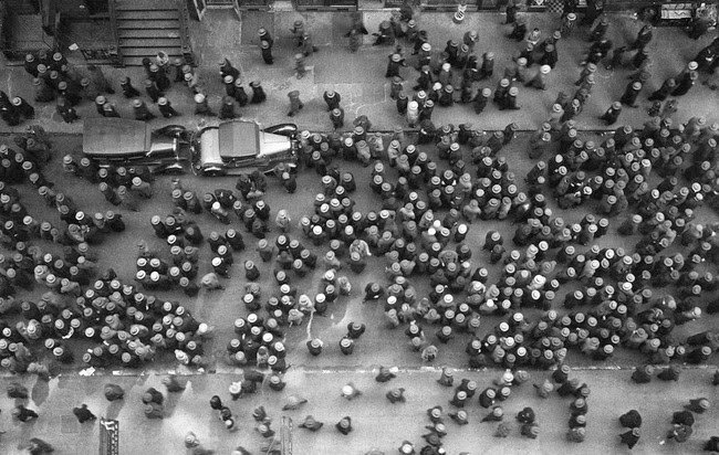 Everyone in New York in 1939 wore a hat #History