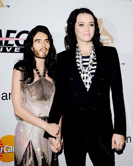 31 صورة مضحكة لاستبدال وجوه #Face_Swap أزواج وأصدقاء #مشاهير #مضحك #نهفات #فوتوشوب - صورة 30