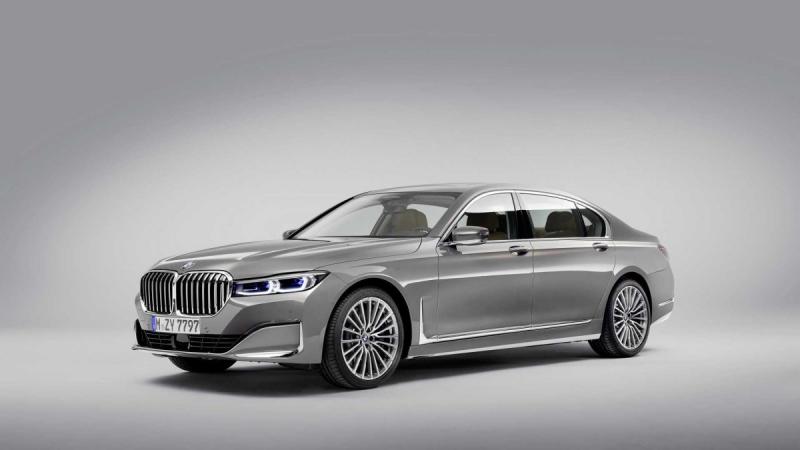 سيارة #BMW الفئة السابعة #7Series موديل 2020 #سيارات - صورة 1
