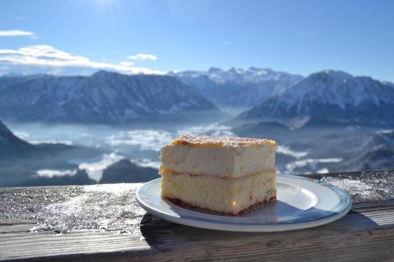 صور لـ #جبل_Dachstein #البيني #الجبال #كيك