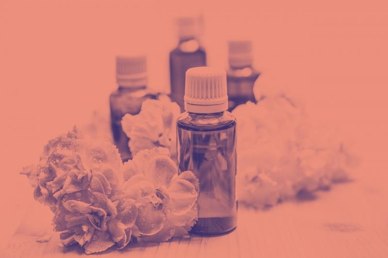 صور لـ #عطري #الزيوت_الأساسية #نكهة #لبديل