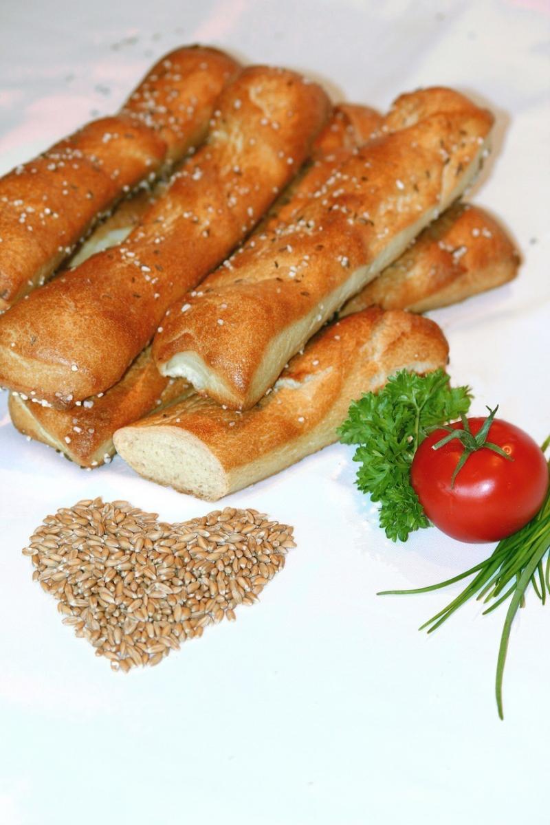 صور تحتوي #خبز #شفابن
