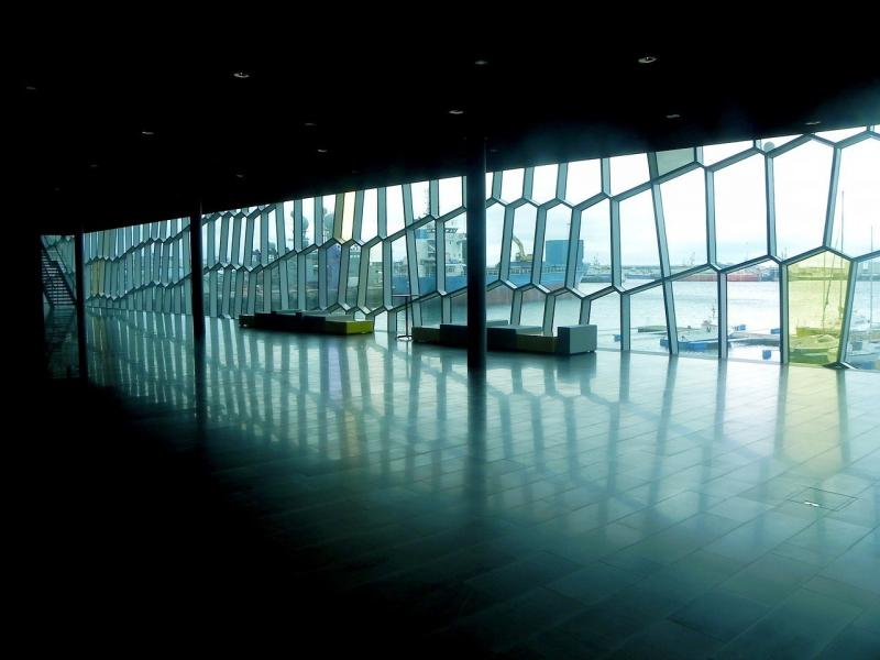 صور لـ #أيسلندا #قاعة_الحفلات_الموسيقية #هندسة_معمارية #بناء