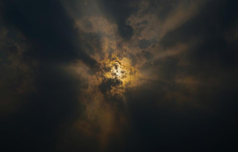 صور لـ #غيم #شمس #النهار #سماء #الأصفر #ورق_الجدران