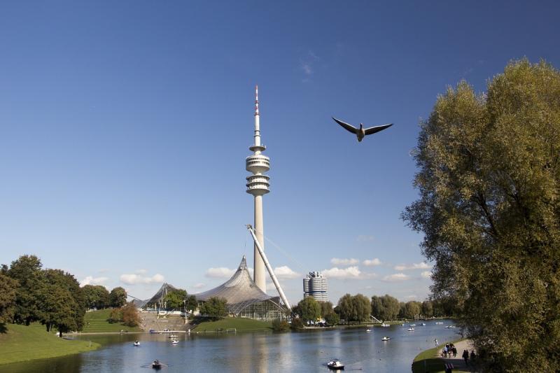 صور لـ #بافاريا #ميونيخ #ألمانيا #هندسة_معمارية #برج