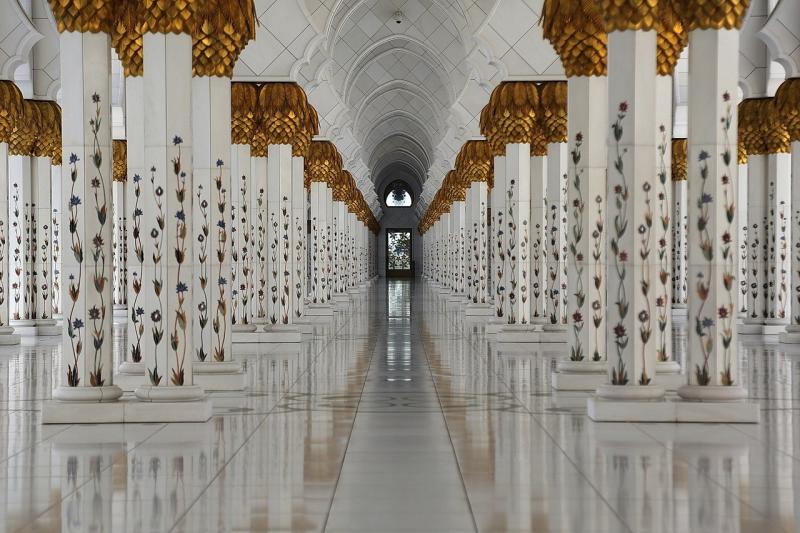 صور لـ #مسجد #Abu_Dhabi #دين #مئذنة #قبة #مسلم