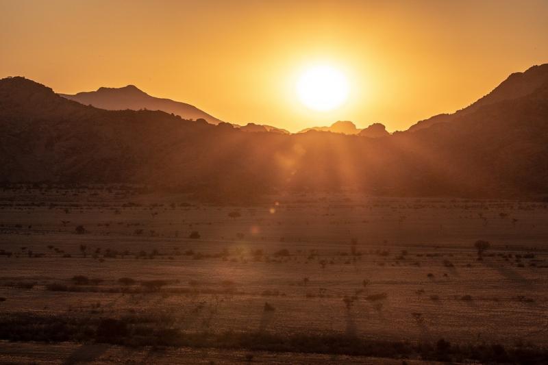 صور لـ #أفريقيا #طبيعة #غروب_الشمس #صحراء #ناميبيا #السهوب