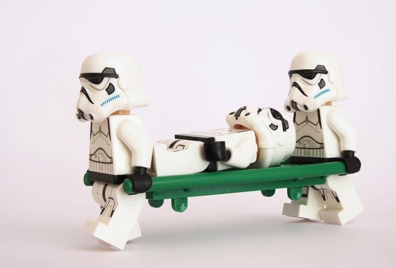 صور تحتوي #STORMTROOPER #العاب_تركيب #نقالة #الرعاىة_الصحية #عربة_أطفال #قمامة