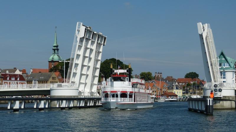 صور لـ #Schlei #مكلنبورغ #Kappeln #ماء #ميناء #قوارب #سماء