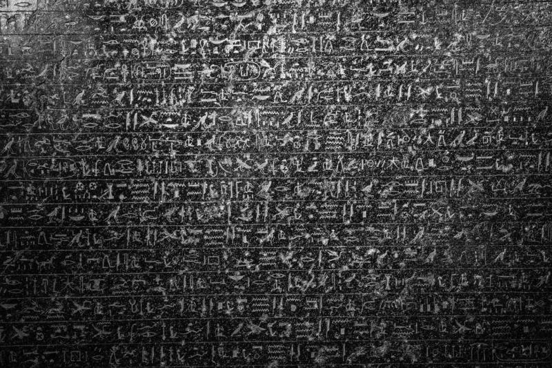 صور لـ #داكن #أسود #اسود_و_ابيض #مصرية #الهيروغليفية_فن_الكتابة_المصرية_الفرعونية