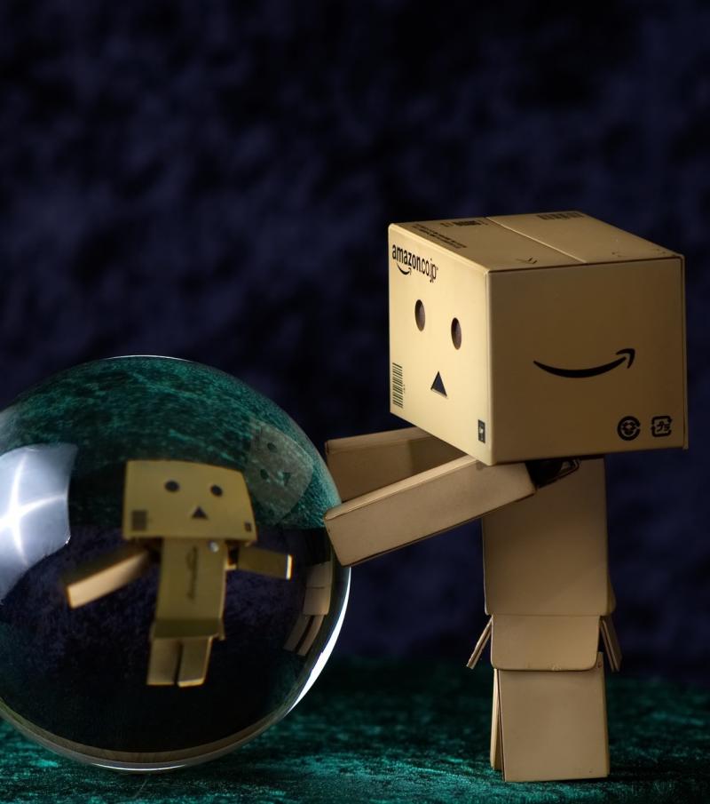 صور تحتوي #Danboard #الشكل #دانبو #ثروة_الصراف #الكرة_الزجاجية