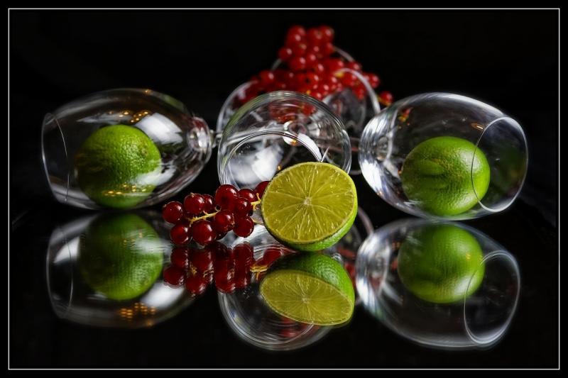 صور لـ #عنب #سوق_المزارعين_المحليين #صحي #فاكهة #ليمون